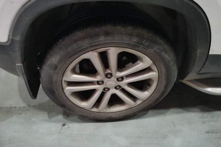 Used Chevrolet Trax 2016 1.4T Automatic Two-Wheel Drive Comfort Version with Sunroof
