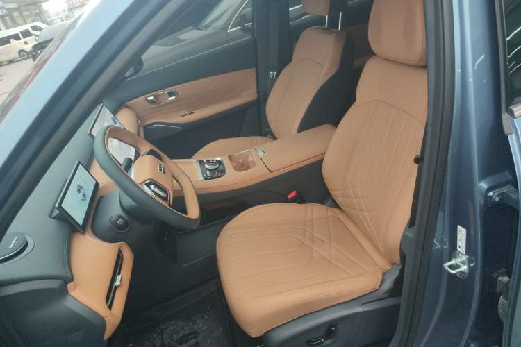 Used  Galaxy Xingjian 7 EM-i 2025 120km Flagship Edition
