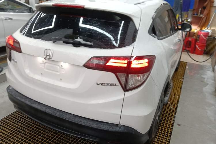 Used Honda Vezel 2020 1.5L CVT Luxury Edition