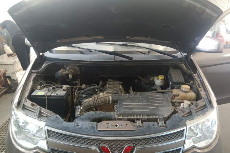 Used Wuling Hongguang 2014 1.5L S Standard Version
