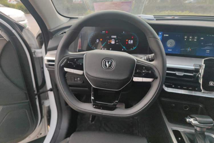 Used Changan CS35PLUS 2023 Enjoy Edition 1.4T DCT Luxury Model