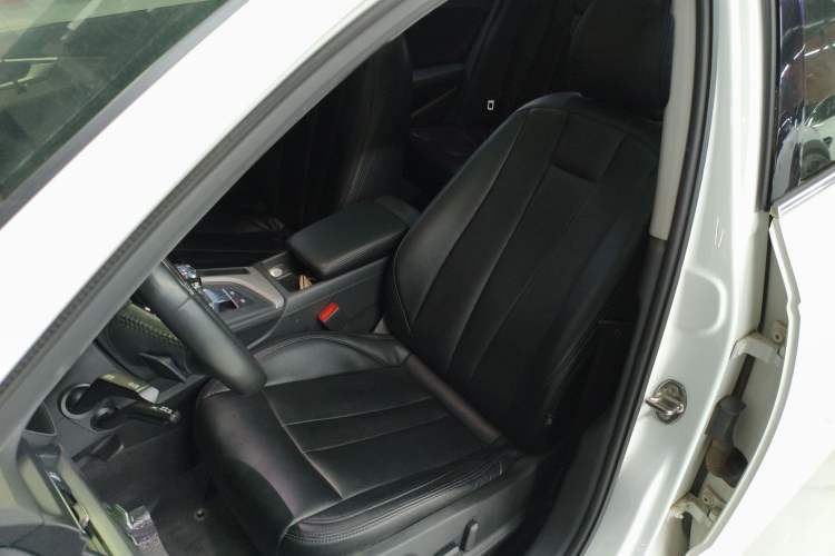 Used Audi A4L 2019 40 TFSI Ambition China VI
