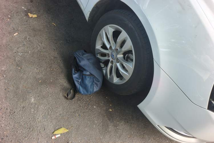 Used Geely Auto Emgrand 2014 Sedan 1.5L Manual Elite Model
