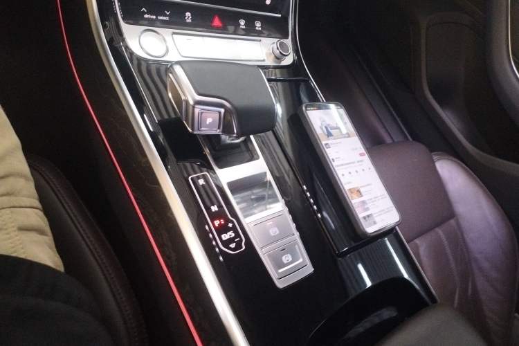 Used Audi A8 2019 Plus A8L 50 TFSI quattro Comfort Model
