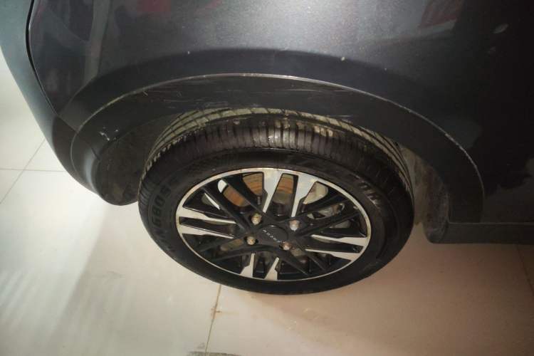 Used Chery Little Ant 2022 Sweet Pink Edition Half-Sugar Version Lithium Iron Phosphate 29.2 kWh 30 kW 301 km