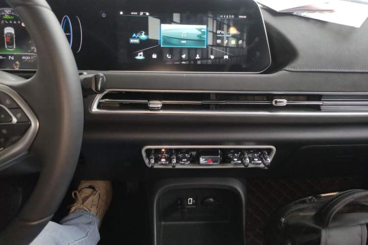 Used ORA Good Cat 2021 400km Standard Range Venus Edition Lithium Iron Phosphate