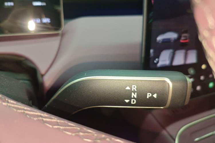 Used Nio ET5T 2025 75 kWh Touring
