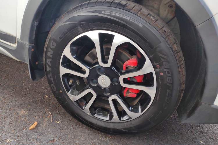 Used Geely Auto Vision X3 2017 1.5L Automatic Prestige Model
