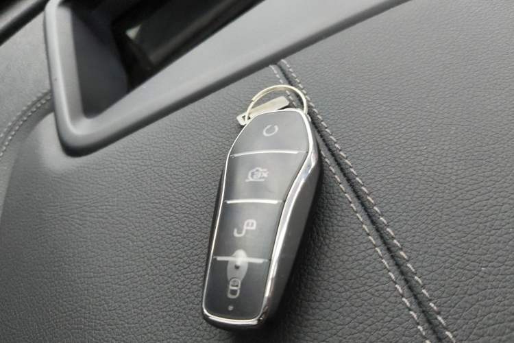 Used BYD Tang New Energy 2023 DM-i Champion Edition 112KM Prestige Model