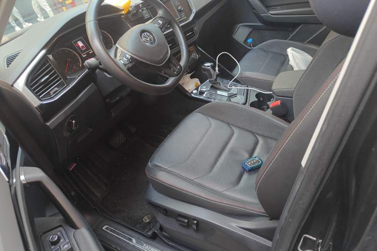 Used Volkswagen Tayron 2019 330TSI Two-Wheel Drive Luxury Model China VI Standard
