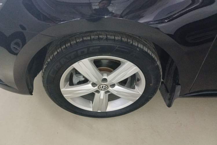 Used Volkswagen Lavida 2017 1.6L Automatic Fashion Edition
