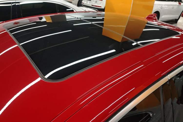 Used BMW 3 Series 2021 Second Facelift 325Li M Sport Package
