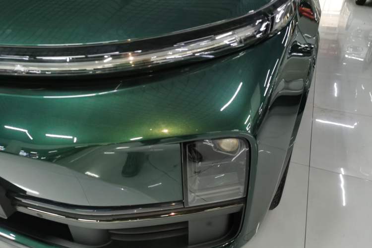 Used Li Auto L8 2023 Pro Model
