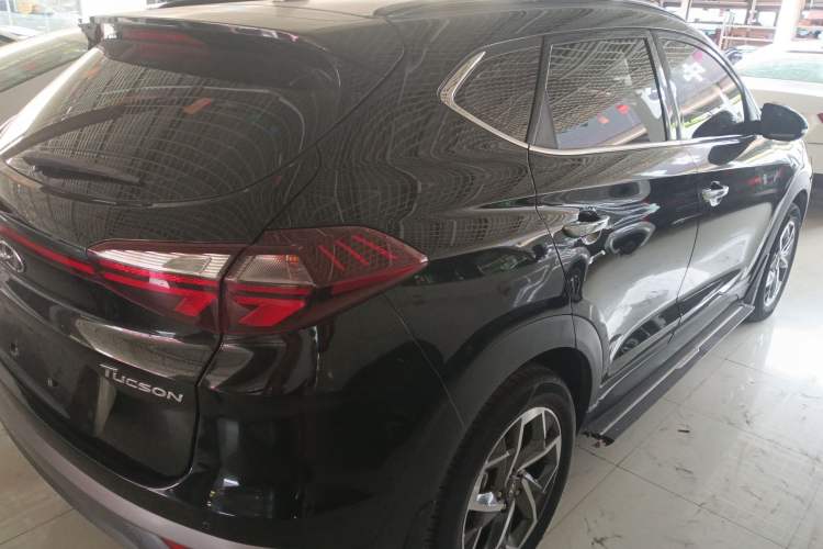 Used Hyundai Tucson 2020 280TGDi Two-Wheel-Drive GLS Fashion Edition China VI Standard
