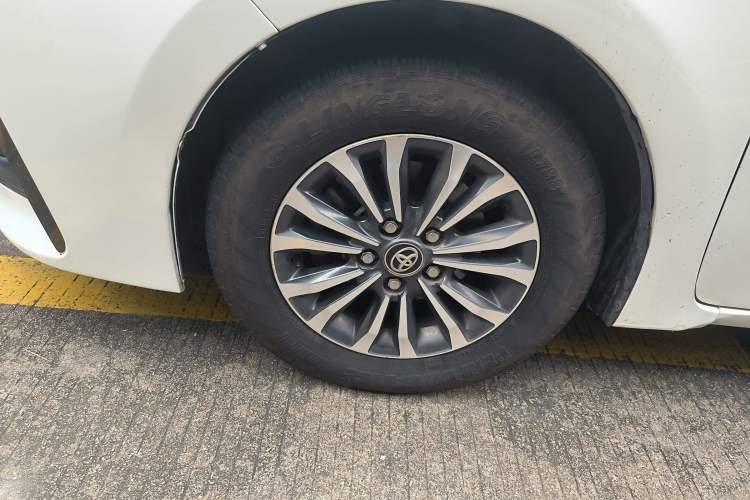 Used Toyota Corolla 2017 Revised Version 1.2T S-CVT GL