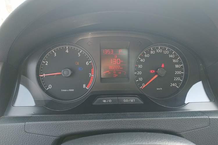 Used Volkswagen Santana 2015 1.6L Automatic Comfort Edition
