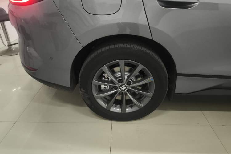 Used BYD Qin L 2025 EV 470KM Leading Edition