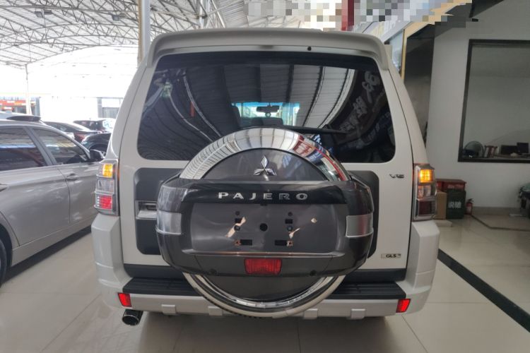 Used Mitsubishi Pajero 2020 3.0L Automatic Luxury Edition
