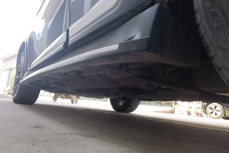 Used Mitsubishi Outlander 2019 2.0L Two-Wheel Drive Comfort Edition 5 Seats China VI Standard
