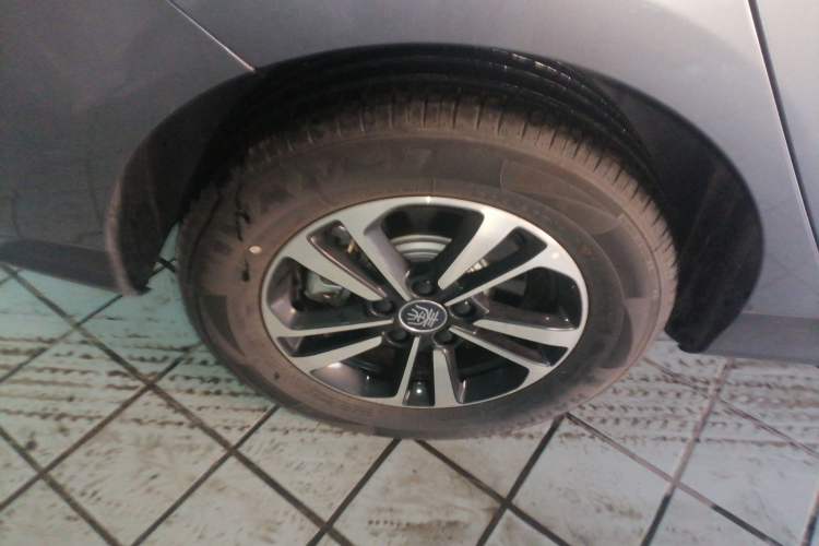 Used BYD Qin PLUS 2025 DM-i Smart Drive 120KM Superior Model