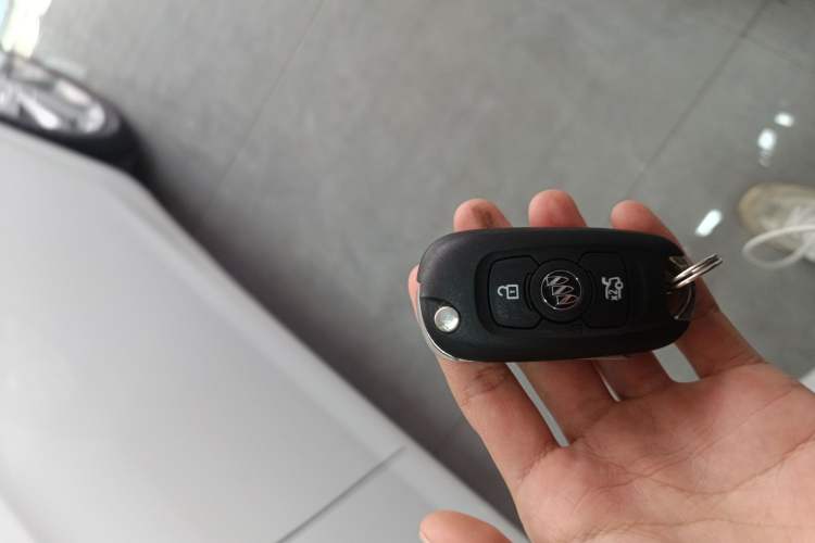 Used Buick Verano 2017 Sedan 15S Automatic Leading Model
