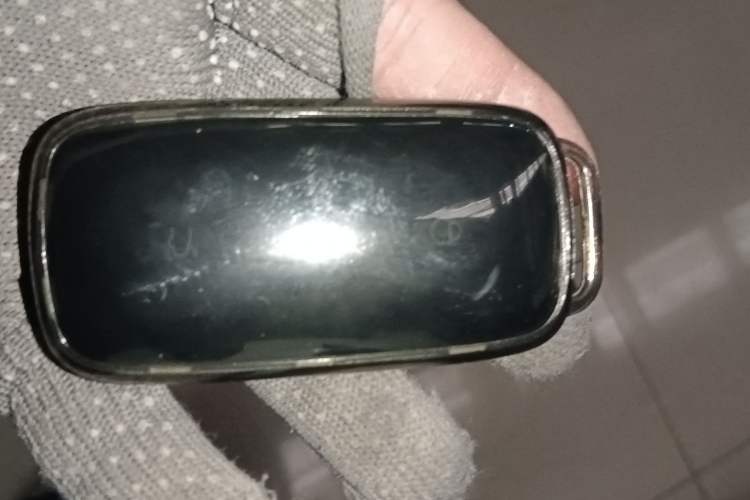 Used  L6 2025 EM-i 140km Starship Edition
