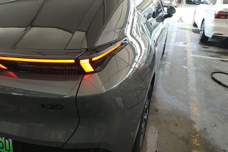 Used Lynk & Co Z20 2025 530 km Range Rear-Wheel Drive Max
