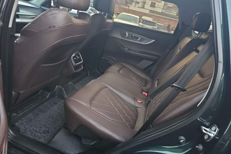 Used Chery Tiggo 8 PRO 2022 390T Two-Wheel Drive Vast Edition 5 Seats