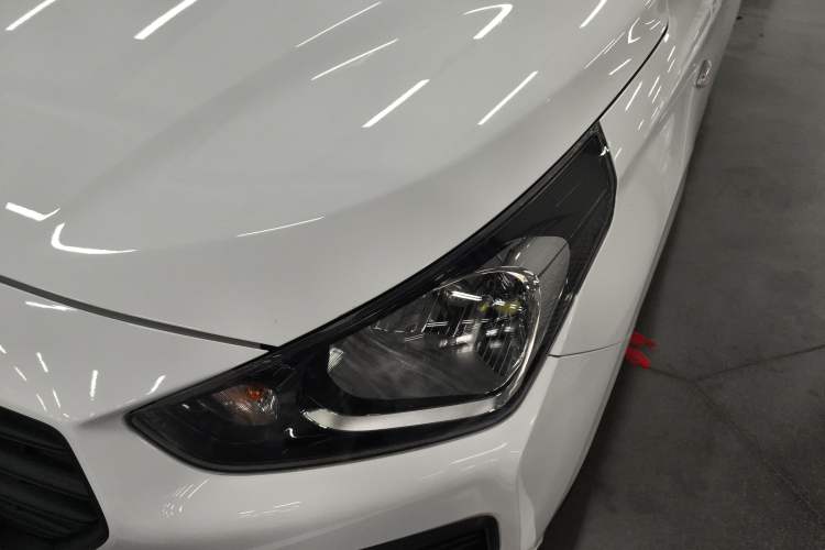 Used Hyundai Verna 2017 1.4L Manual Refreshed Version China V Standard
