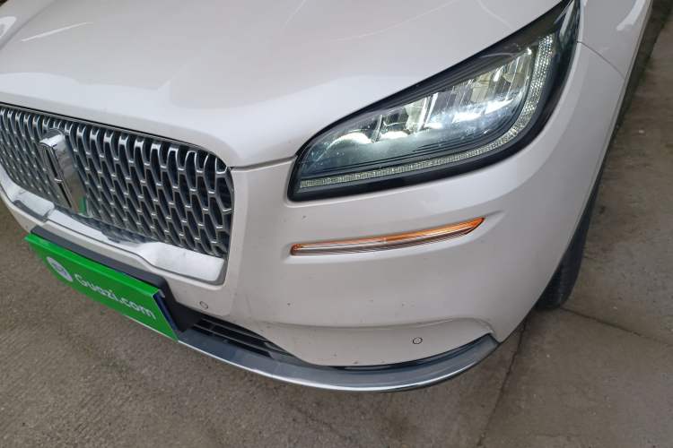 Used Lincoln Corsair 2022 2.0T Two-Wheel Drive Deluxe Edition
