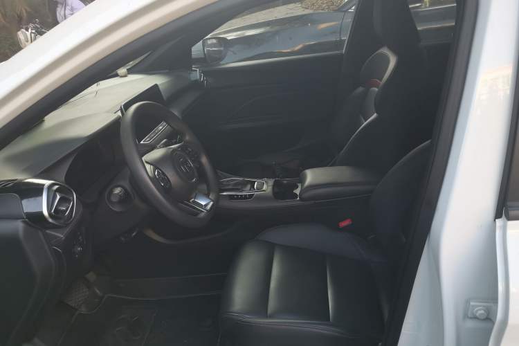 Used MG 5 2025 180 DVVT Global Luxury Edition
