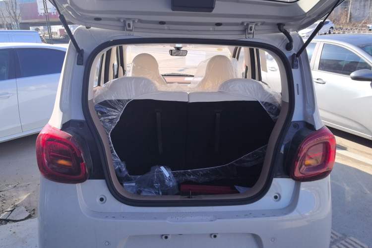 Used Wuling Hongguang MINIEV 2025 Four-Door Version Advanced Edition
