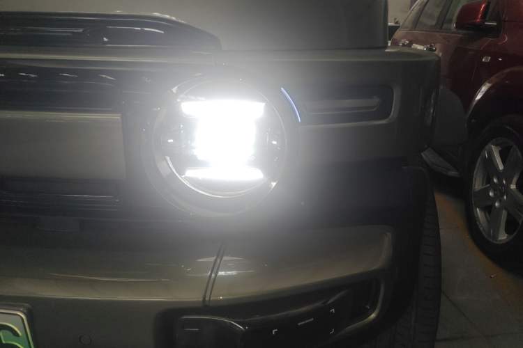 Used  V23 2025 501 Four-Wheel Drive Intelligent Driving Version
