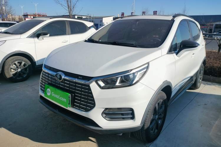 Used BYD Yuan New Energy 2019 EV360 Smart Connect Leading Model