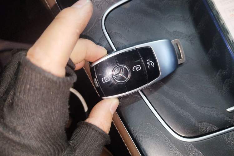 Used Mercedes-Benz E-Class 2019 E 300 L Sport Luxury Edition