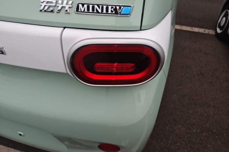 Used Wuling Hongguang MINIEV 2024 3rd Generation 215km Youth Edition
