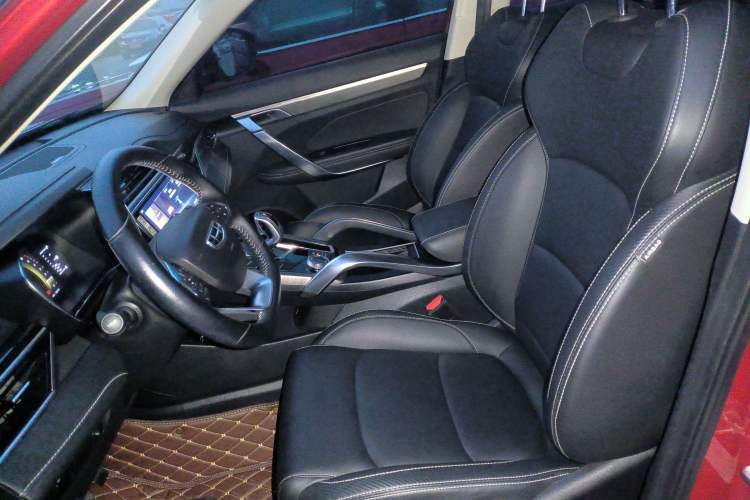 Used Geely Auto Emgrand X7 Sport 2020 1.5TD Automatic Smart Connect PRO
