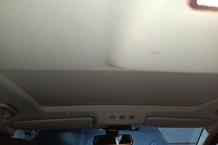 Used BMW 5 Series 2014 525Li Luxury Design Package
