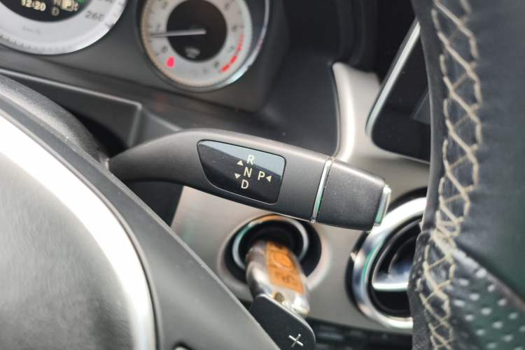 Used Mercedes-Benz GLK-Class 2014 GLK 260 4MATIC Dynamic Model