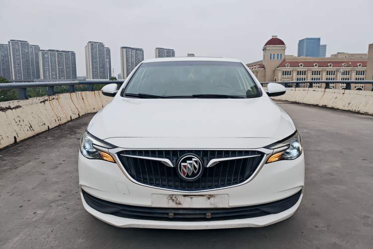 Used Buick GT 2018 15T Manual Elite Version China V Standard
