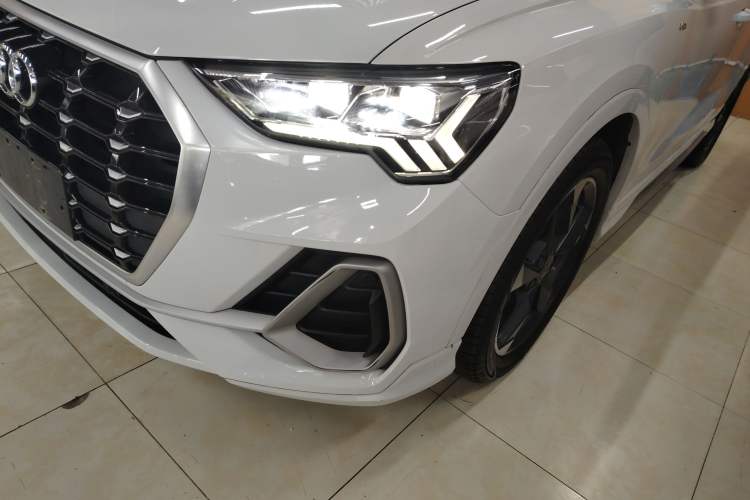 Used Audi Q3 2019 40 TFSI quattro Fashion Dynamic Model