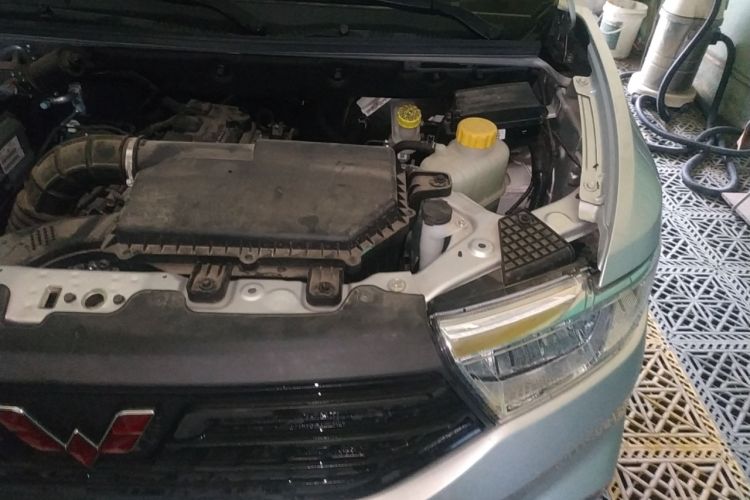 Used Wuling Hongguang V 2022 1.5L Jingqu Edition Electric-Assist LAR
