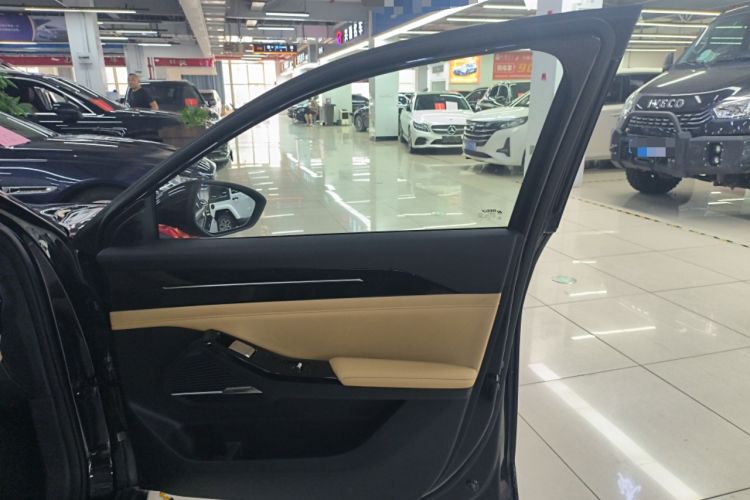 Used  L6 2024 125km PLUS Dragon Edition
