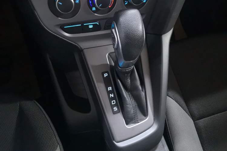 Used Ford Focus 2012 Hatchback 1.6L Automatic Comfort Model
