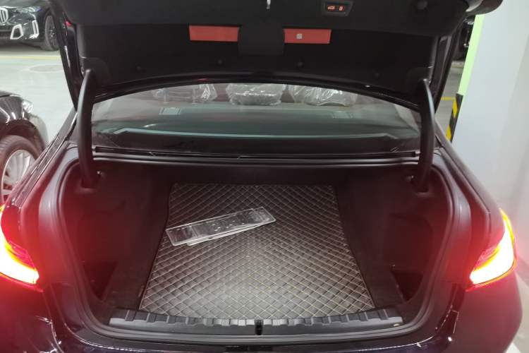 Used BMW 3 Series 2024 325Li M Sport Package