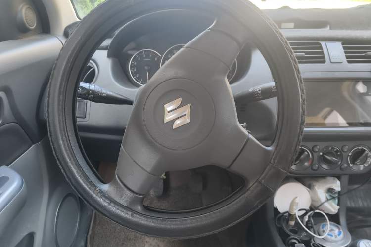 Used Suzuki Swift 2014 1.3L Manual Standard Edition
