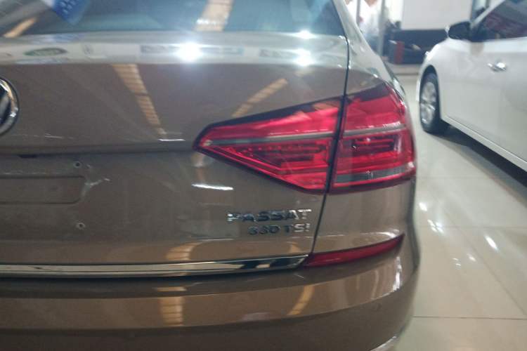 Used Volkswagen Passat 2017 330TSI DSG Prestige Edition
