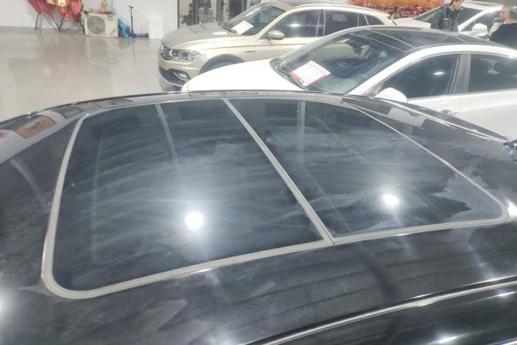 Used Cadillac XTS 2014 28T Comfort Version