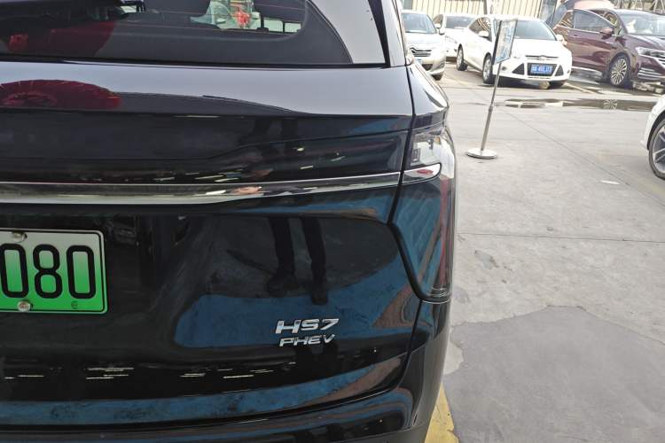 Used Hongqi HS7 PHEV 2024 2.0T PHEV Four-Wheel Drive Flagship Edition 7 Seats