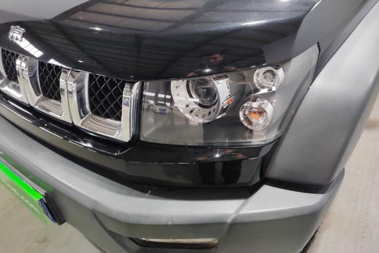 Used  BJ40 2016 40L 2.3T Automatic All-Wheel Drive Premium Edition